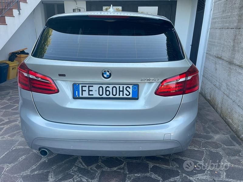 Usata BMW 216 116 CV (85 kW) 2016 Grigio Station wagon