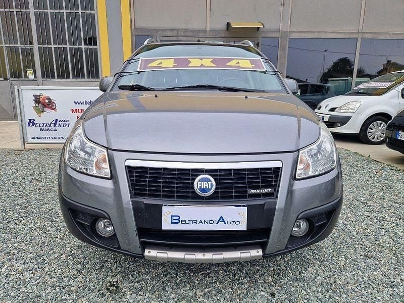 Usata Fiat Sedici 120 CV (88 kW) 2007 Grigio SUV