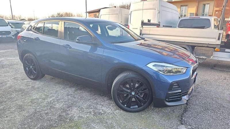 Usata BMW X2 150 CV (110 kW) 2020 Blu / metallizzato SUV