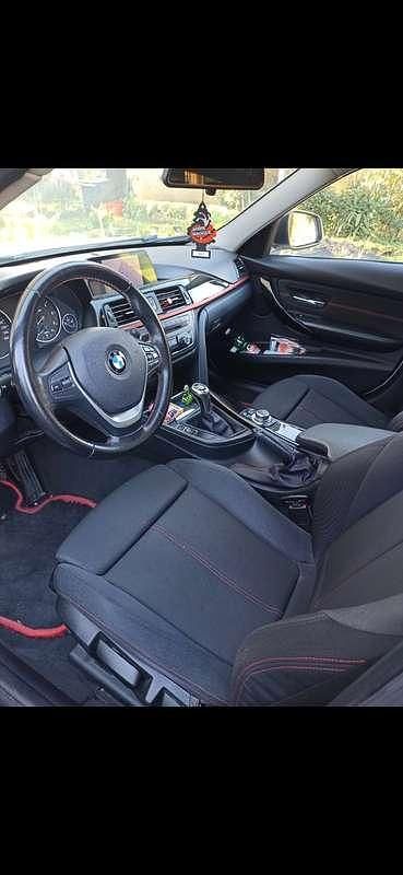 Usata BMW 320 Sport Line 184 CV (135 kW) 2012 Station wagon