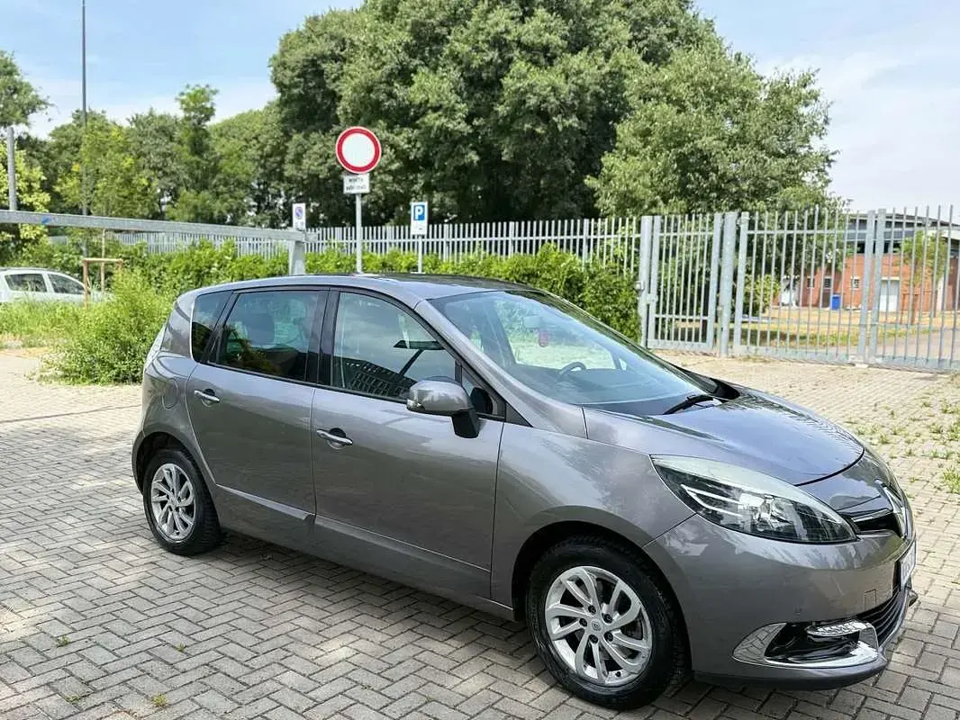 Usata Renault Scenic E-Tech 116 CV (85 kW) 2014 Monovolume