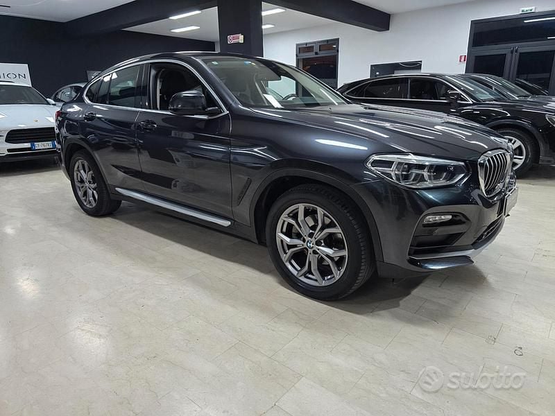 Usata BMW X4 xLine 190 CV (139 kW) 2020 Grigio SUV