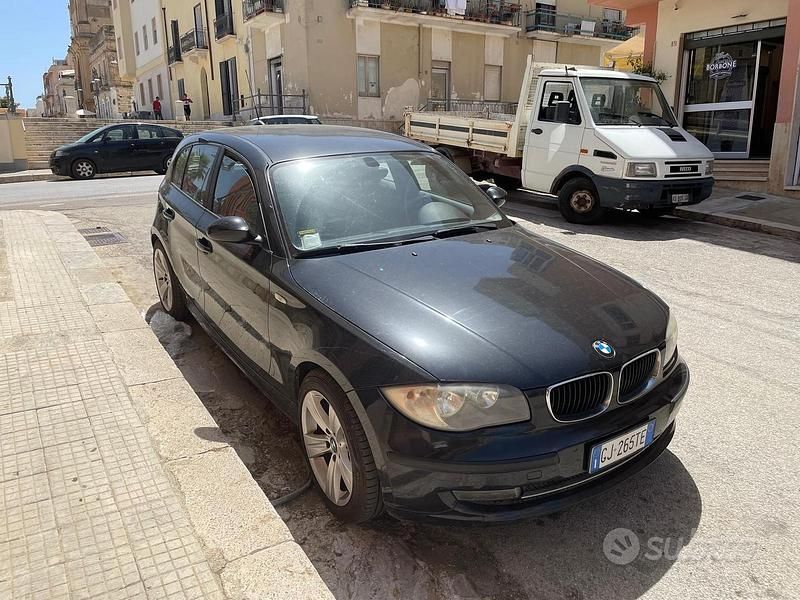 Usata BMW 118 2010 Nero Utilitaria