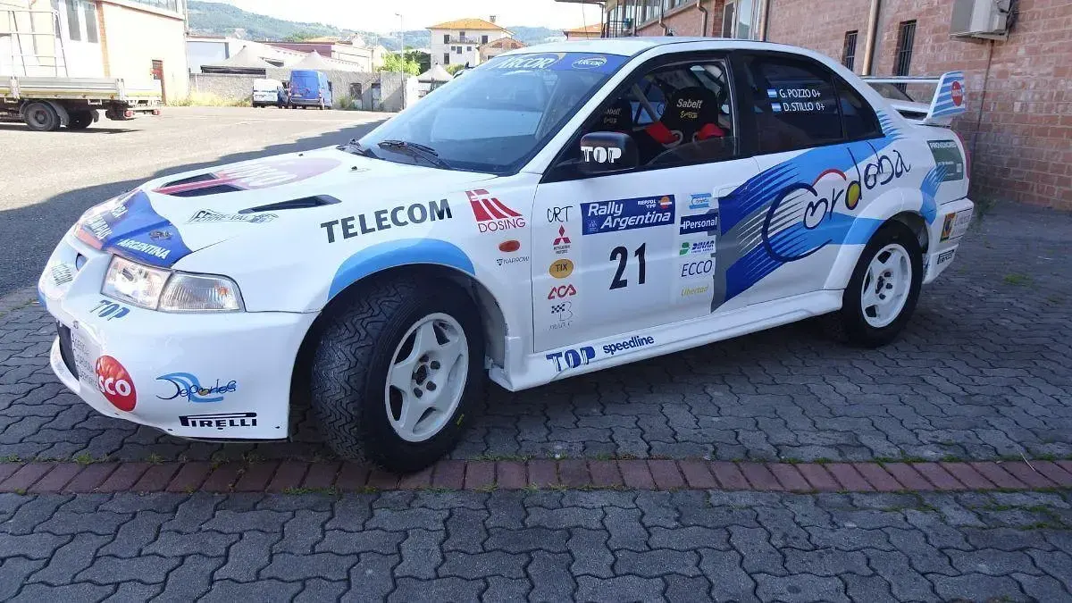 Usata EVO Evo 6 300 CV (220 kW) 2000 Bianco