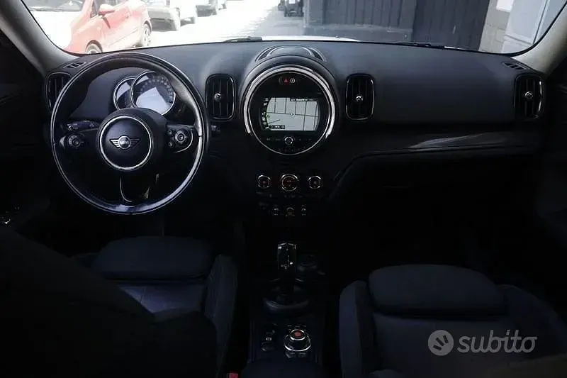 Usata Mini One D Countryman Hype 116 CV (85 kW) 2018 Bianco SUV