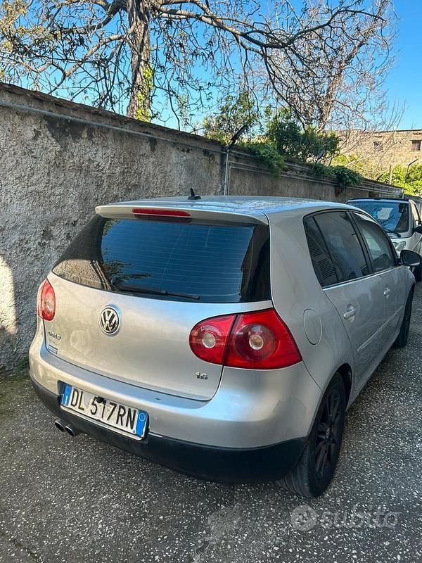 Begagnad VW Golf V GTI 136 HK (100 kW) 2007 Grå Sedan