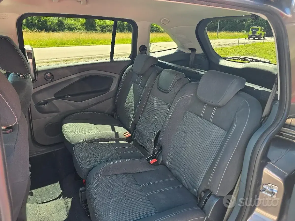 Usata Ford C-MAX 115 CV (84 kW) 2011 Grigio Monovolume
