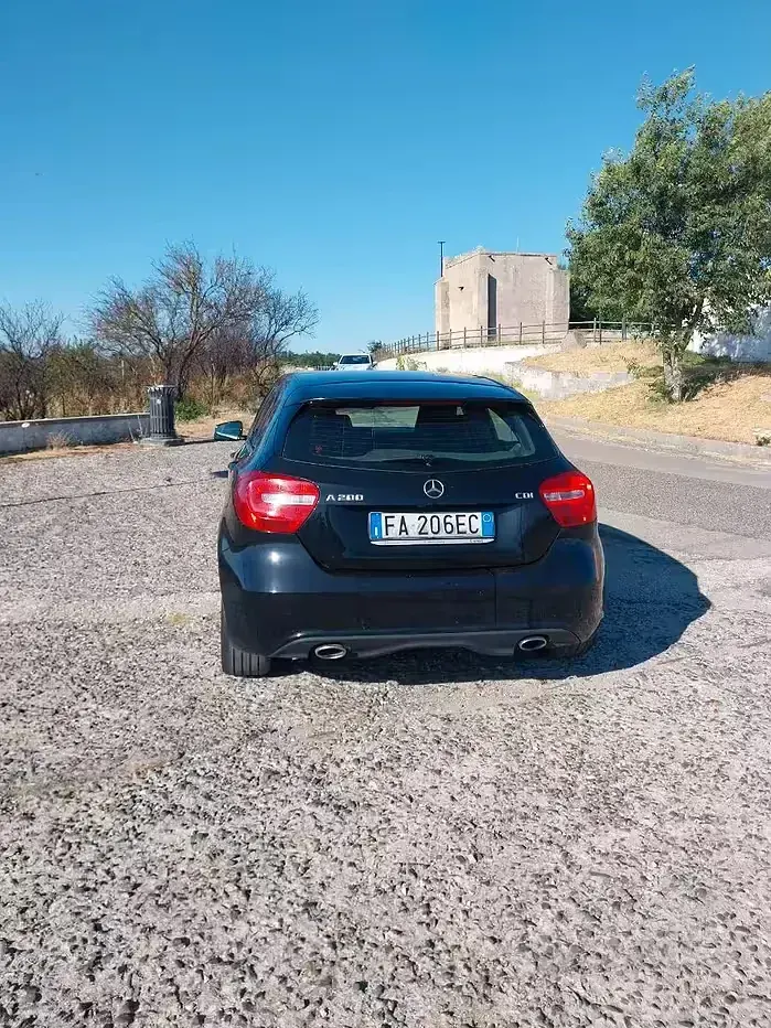 Usata Mercedes A200 2015 Nero Utilitaria