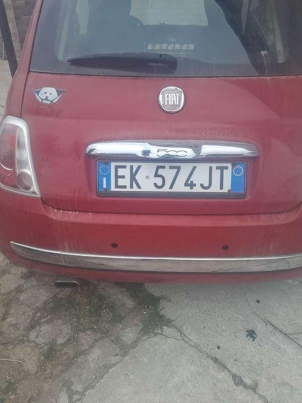 Usata Fiat 500 Lounge 69 CV (50 kW) 2011 Rosso Utilitaria