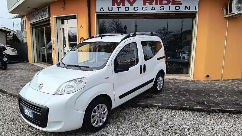 Usata Fiat Qubo Active 77 CV (56 kW) 2015 Bianco Monovolume