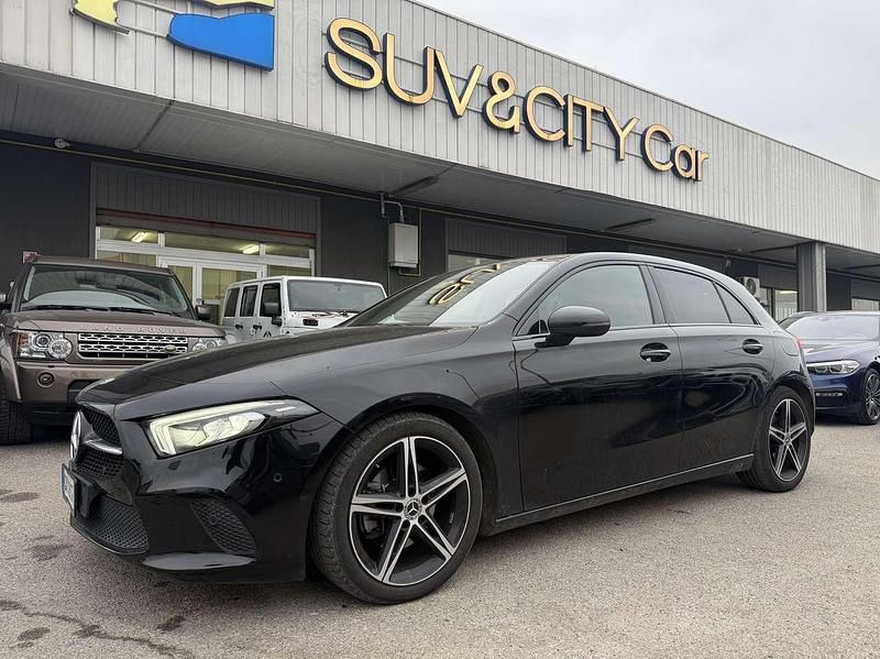 Nero Usata 2022 Mercedes A180 Edition Tre volumi | 22.900 € (Ottimo prezzo) - Immagine 1/4