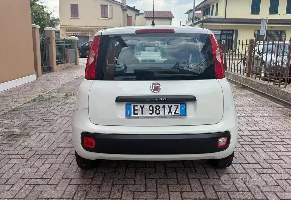 Usata Fiat Panda 69 CV (50 kW) 2015 Bianco Utilitaria