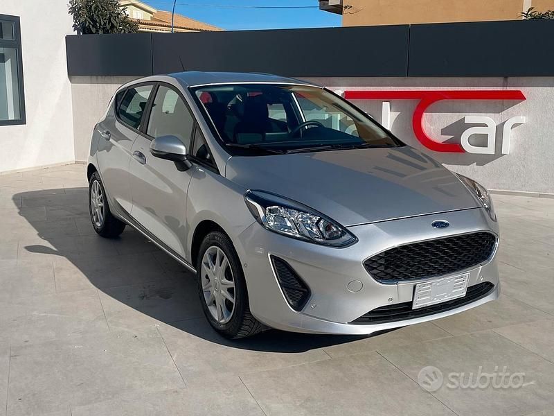 Usata Ford Fiesta Active 95 CV (69 kW) 2020 Argento Utilitaria