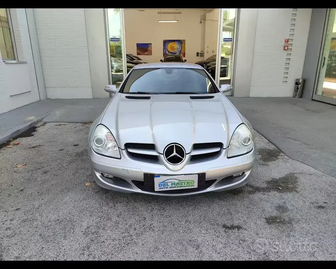 Usata Mercedes SLK200 163 CV (119 kW) 2004 Grigio Cabrio