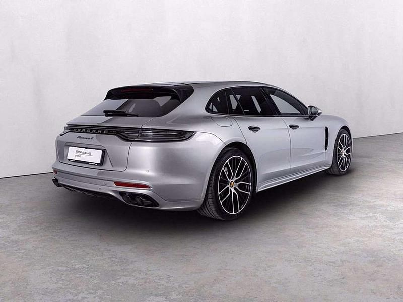 Usata Porsche Panamera Platinum Edition 330 CV (242 kW) 2023 Argento Berlina