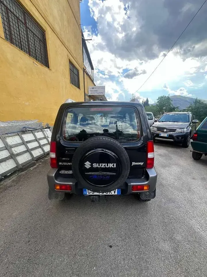 Usata Suzuki Jimny 86 CV (63 kW) 2007 Other SUV