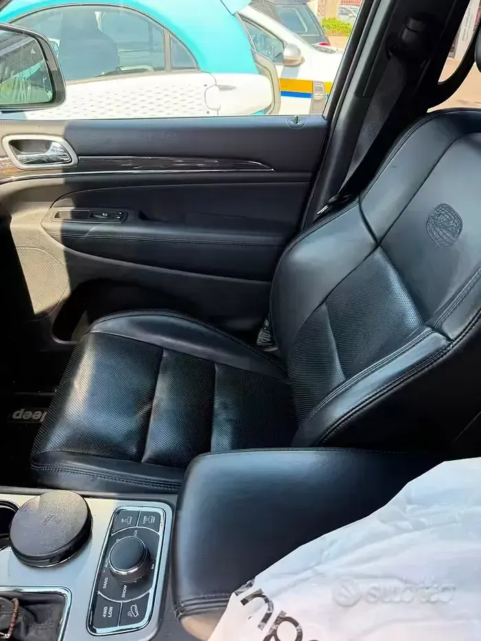 Usata Jeep Cherokee 250 CV (183 kW) 2018 SUV