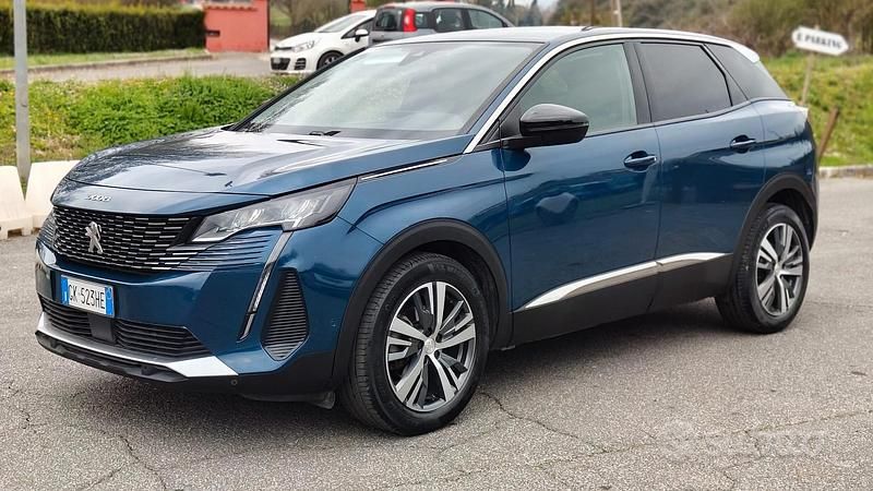 Usata Peugeot 3008 130 CV (95 kW) 2022 Blu SUV