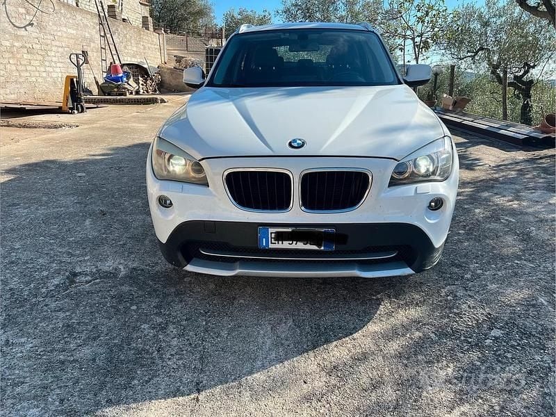 Usata BMW X1 143 CV (105 kW) 2012 Bianco SUV