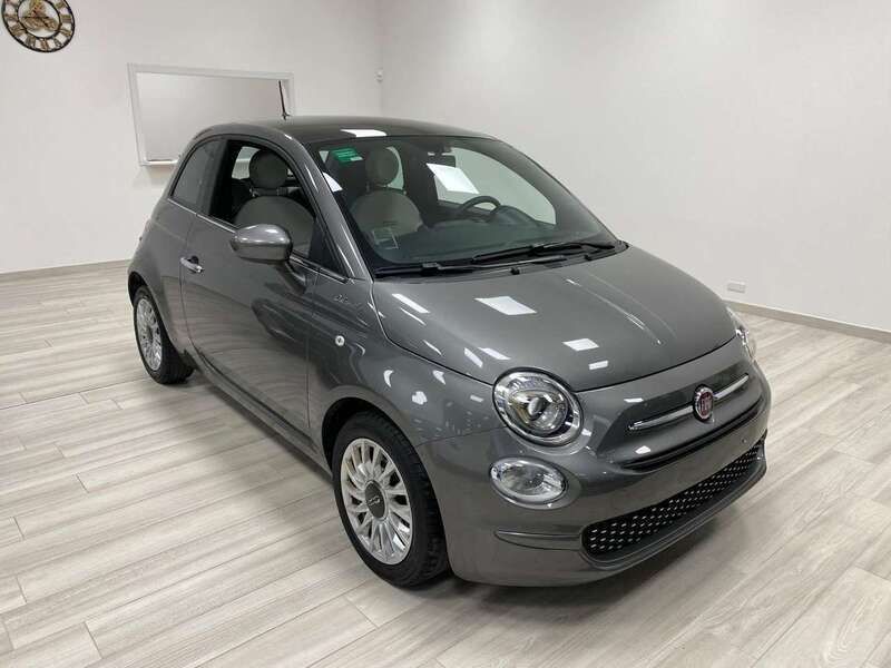Usata Fiat 500 Dolcevita 69 CV (50 kW) 2022 Grigio Utilitaria