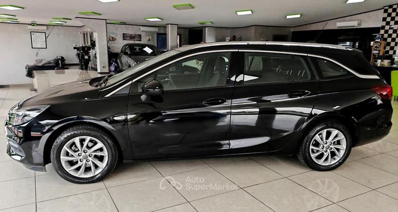 Usata Opel Astra 122 CV (89 kW) 2022 Nero Station wagon