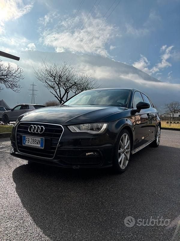 Usata Audi A3 S-Line 101 CV (74 kW) 2015 Nero Berlina
