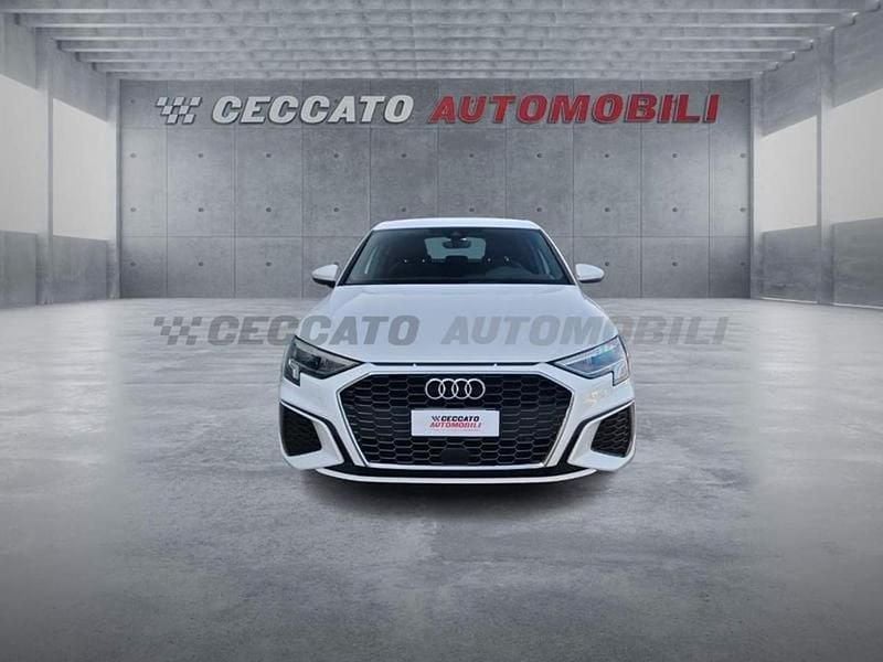 Usata Audi A3 S-Line 150 CV (110 kW) 2024 Bianco Berlina