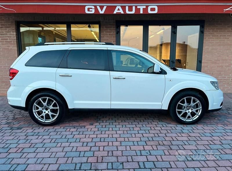 Usata Fiat Freemont 170 CV (125 kW) 2013 Bianco SUV