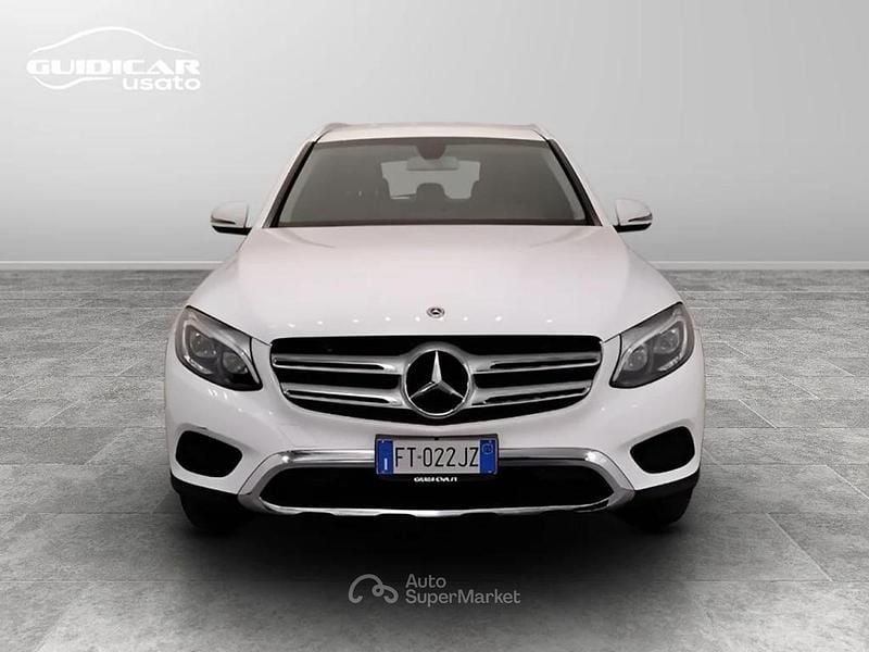 Usata Mercedes GLC220 AMG 170 CV (125 kW) 2018 Bianco SUV