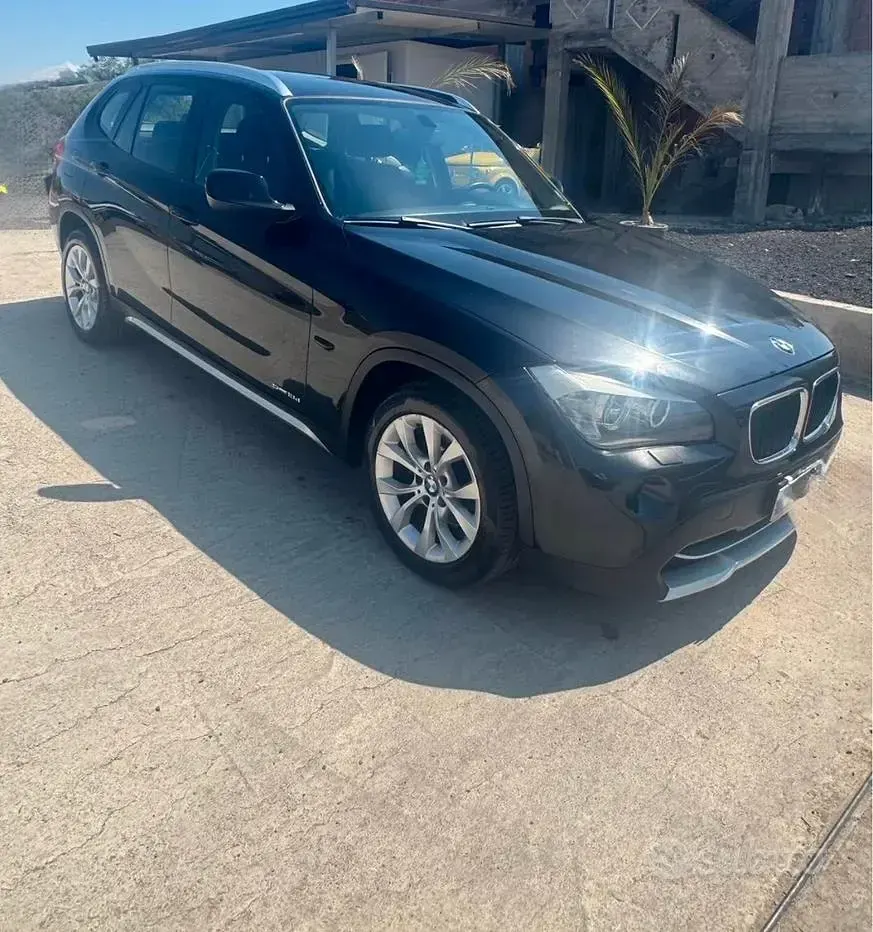 Usata BMW X1 Comfort Edition 143 CV (105 kW) 2012 Nero SUV
