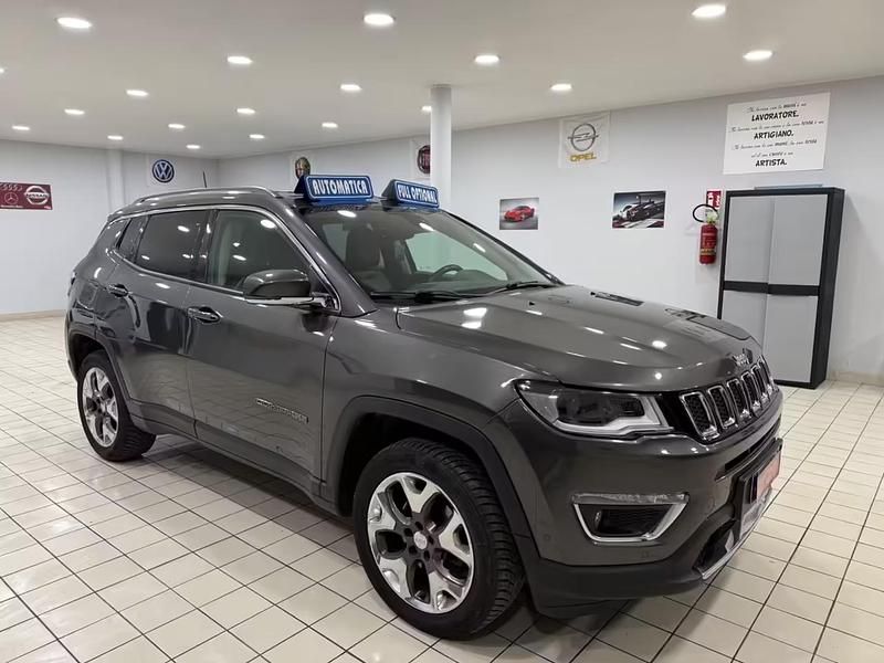 Usata Jeep Compass Limited 170 CV (125 kW) 2017 Grigio SUV