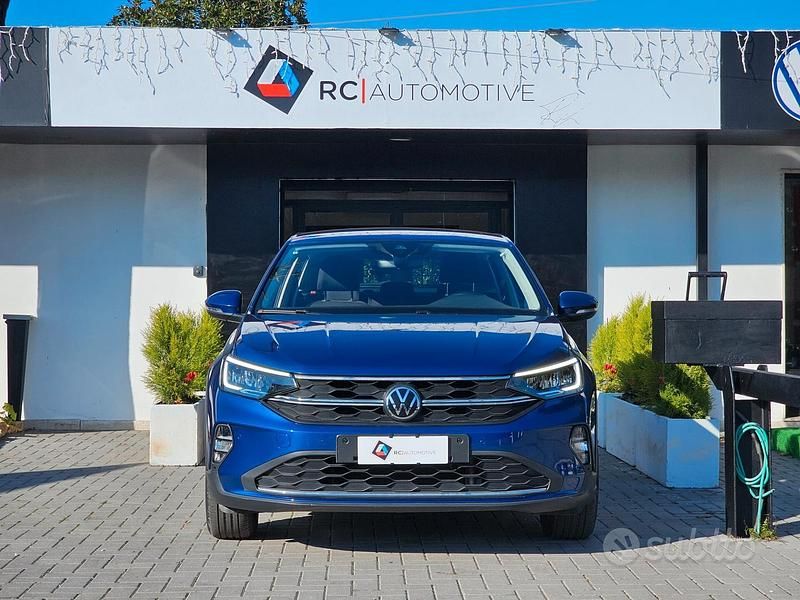 Usata VW Taigo Life 95 CV (69 kW) 2022 Blu/azzurro SUV