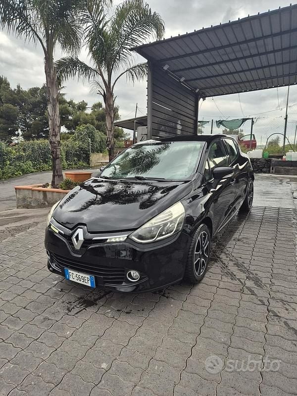 Usata Renault Clio IV Intens 90 CV (66 kW) 2016 Nero Berlina