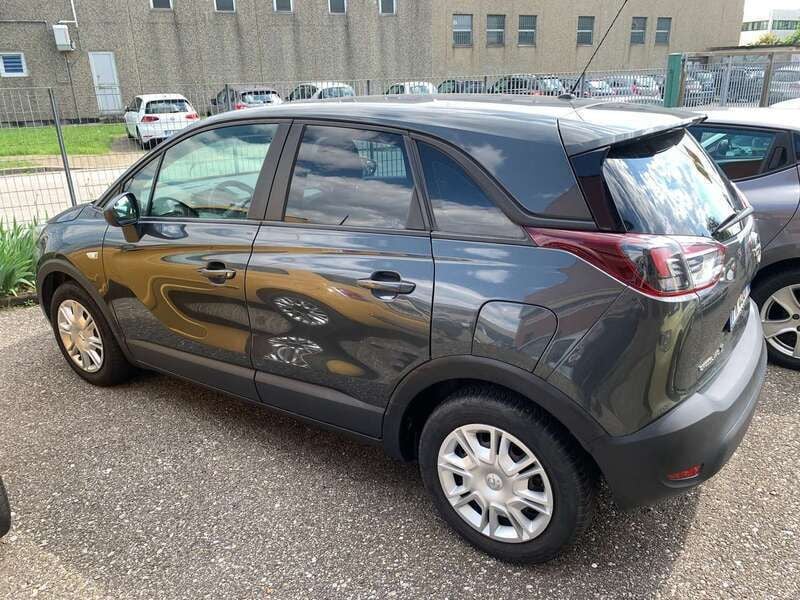 Usata Opel Crossland X Design Edition 82 CV (60 kW) 2018 Grigio SUV