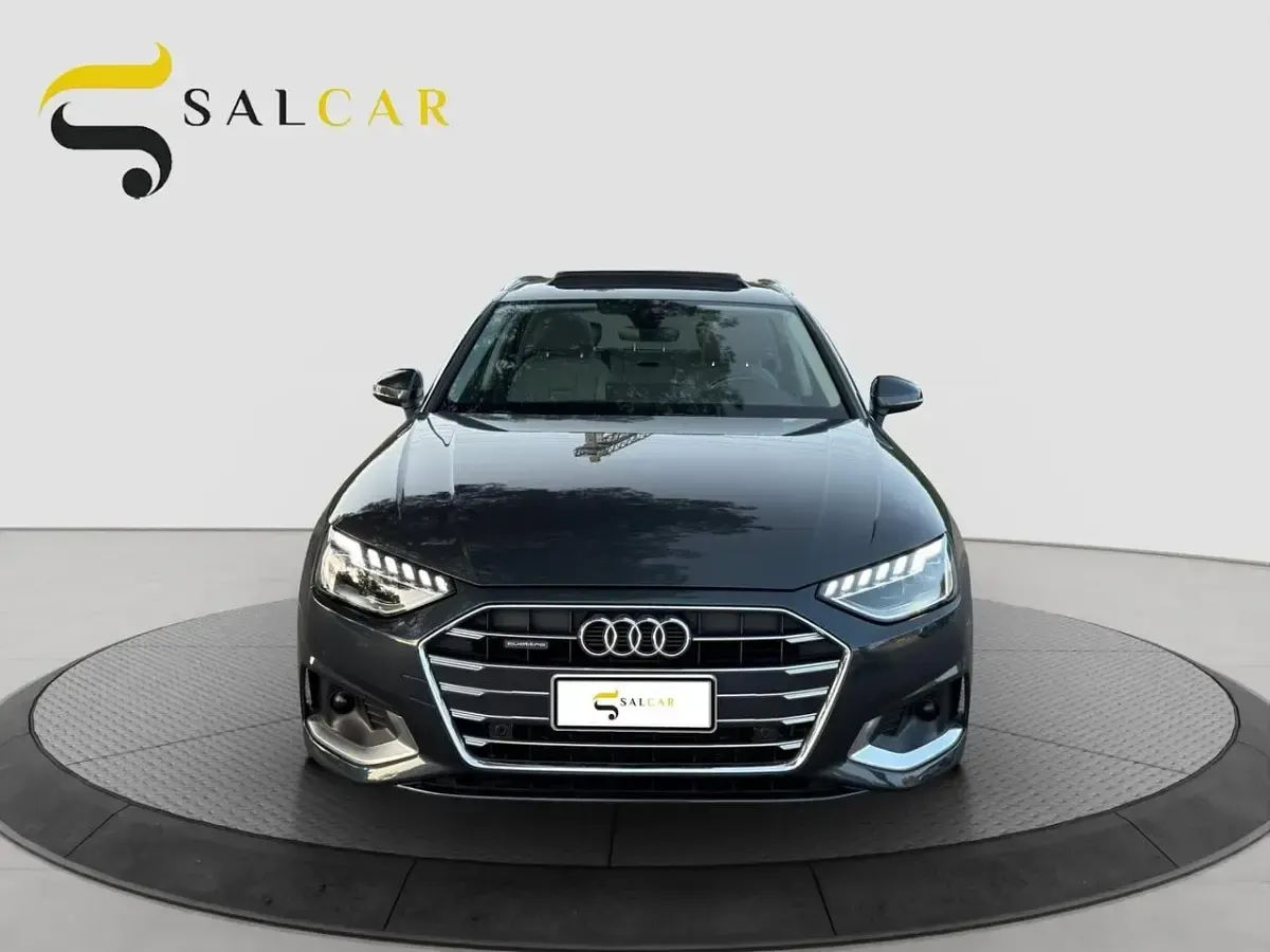 Usata Audi A4 Business 203 CV (149 kW) 2024 Grigio Station wagon