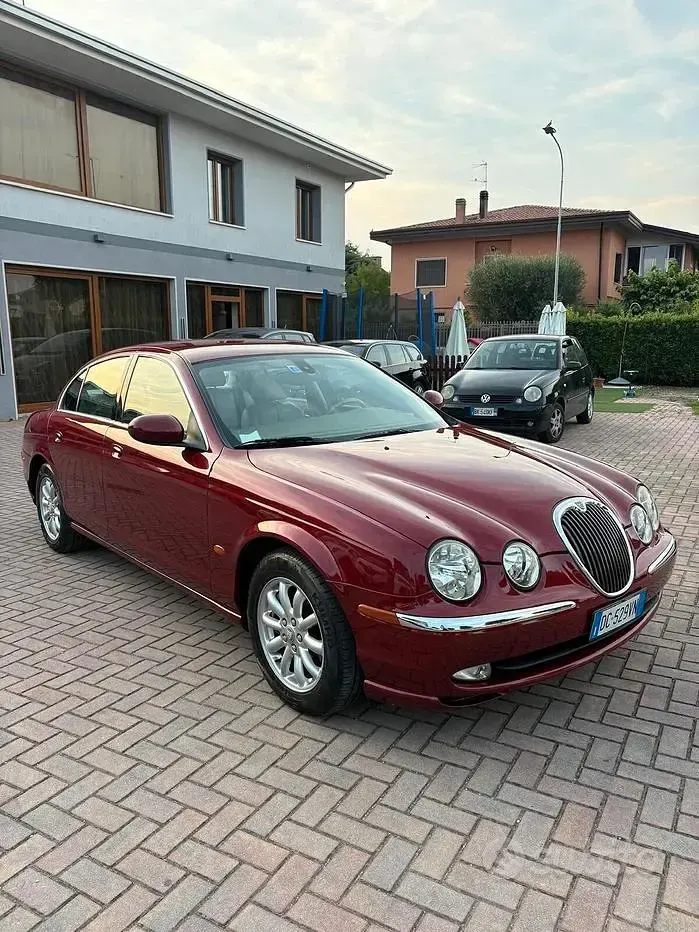Usata Jaguar S-Type Executive 238 CV (175 kW) 2003 Rosso Berlina