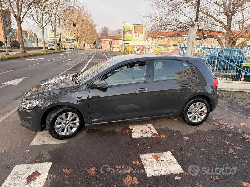 Usata VW Golf Trendline 86 CV (63 kW) 2014 Grigio Berlina