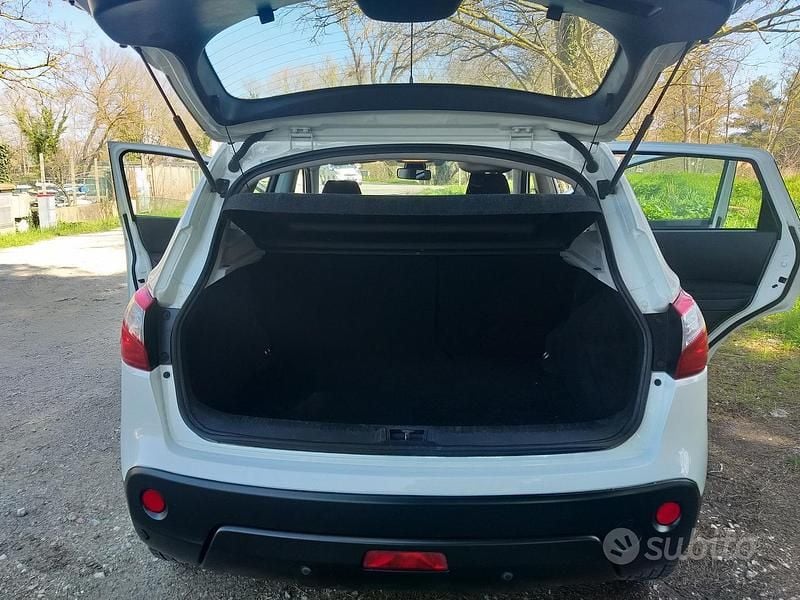 Usata Nissan Qashqai Acenta 2011 SUV