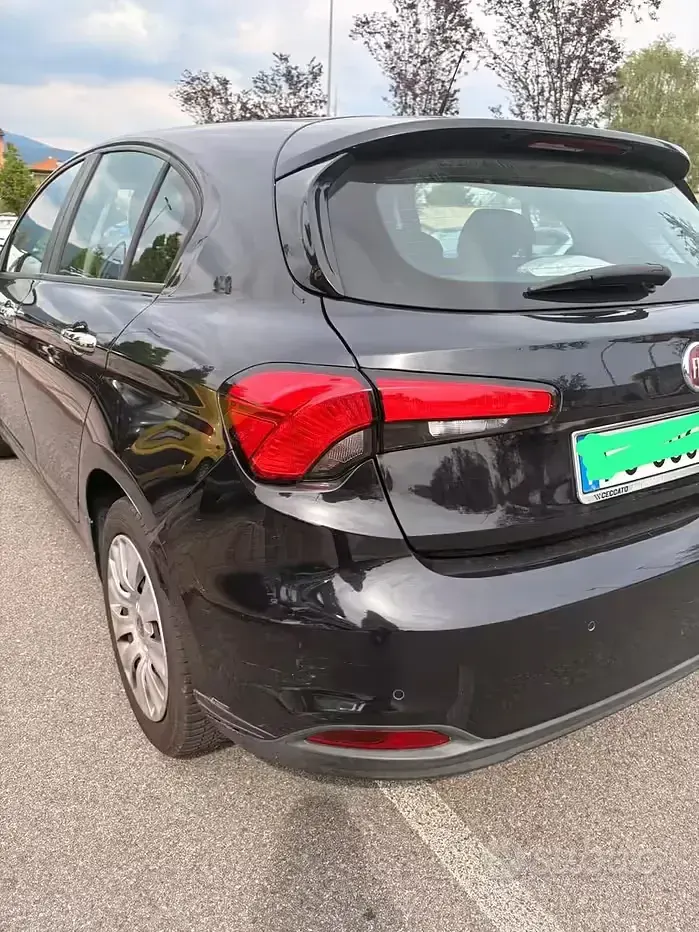 Usata Fiat Tipo Business 84 CV (61 kW) 2016 Nero Berlina