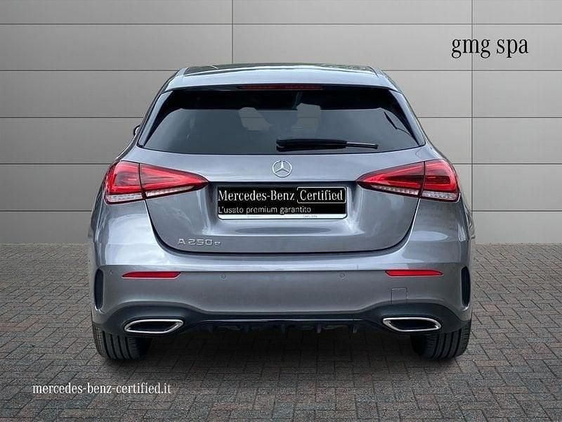 Usata Mercedes A250 Premium 218 CV (160 kW) 2022 Grigio Berlina
