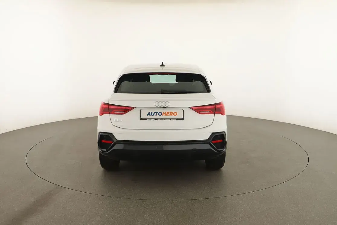 Usata Audi Q3 Sportback 150 CV (110 kW) 2022 Bianco SUV