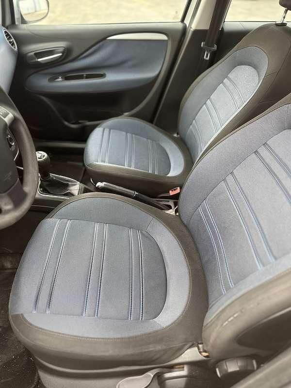 Usata Fiat Punto Evo Active 75 CV (55 kW) 2010 Grigio Utilitaria