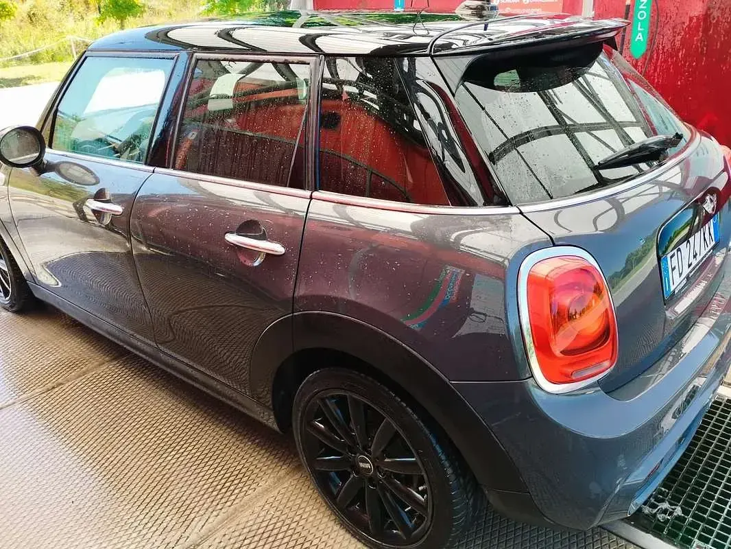 Usata Mini Cooper SD Business 170 CV (125 kW) 2016 Blu/azzurro Utilitaria