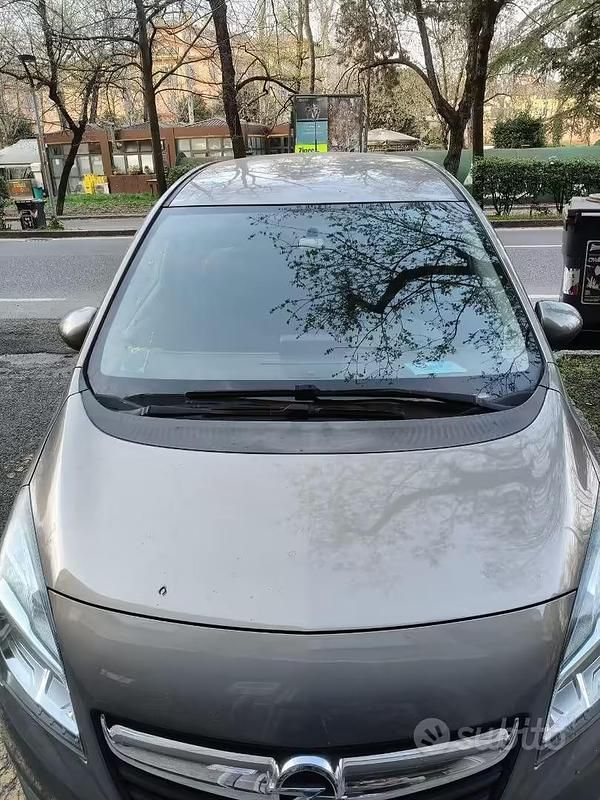 Usata Opel Meriva S 120 CV (88 kW) 2014 Grigio Monovolume