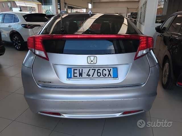 Usata Honda Civic Comfort 120 CV (88 kW) 2014 Marrone Berlina