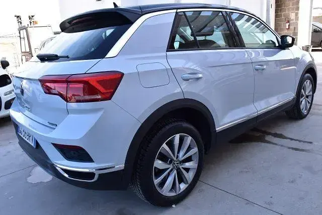 Usata VW T-Roc Style 150 CV (110 kW) 2021 Bianco SUV