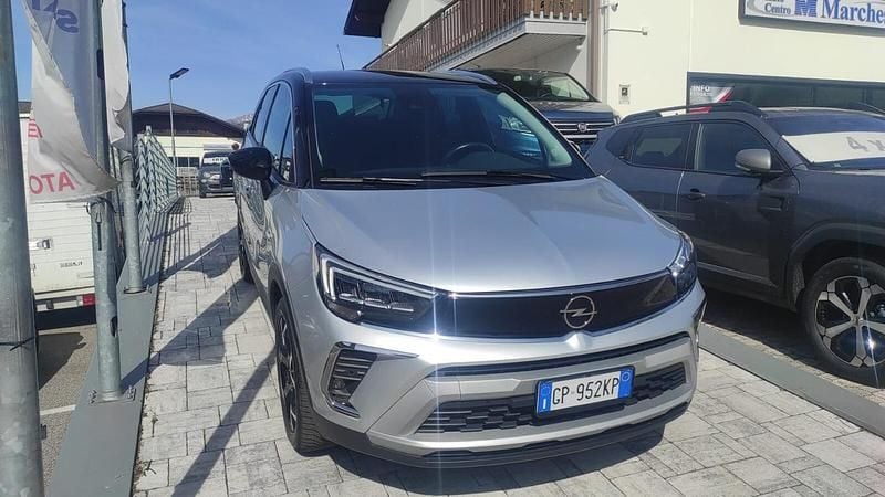 Usata Opel Crossland Ultimate 110 CV (80 kW) 2023 Argento SUV