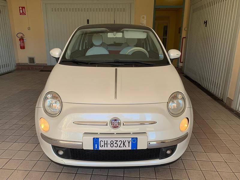 Usata Fiat 500 Lounge 75 CV (55 kW) 2008 Bianco Berlina