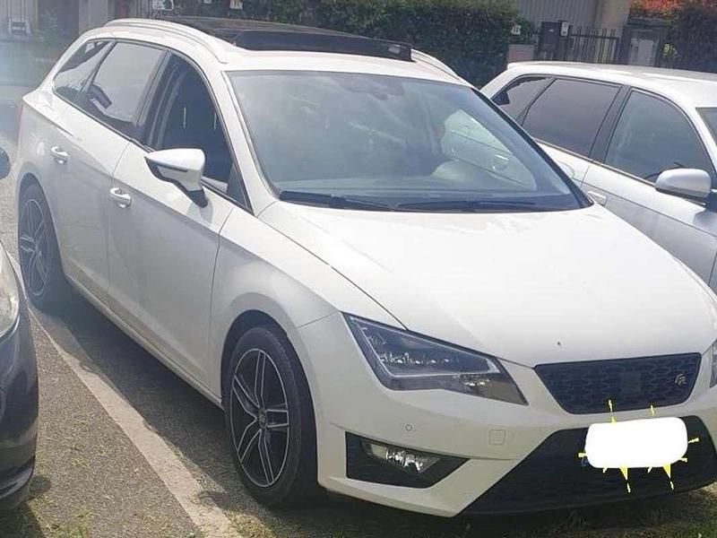 Bianco Usata 2014 Seat Leon Station wagon | 6900 € (Buon prezzo) - Immagine 1/4