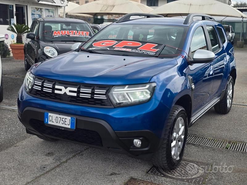 Usata Dacia Duster Comfort 101 CV (74 kW) 2023 Blu SUV